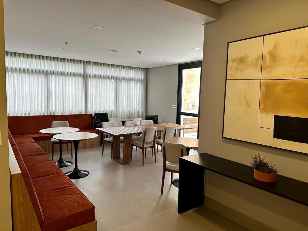 Apartamento No Metro Belem/ar Condicionado *